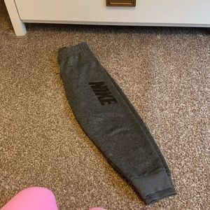 Boys Nike pants Dri-Fit